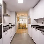 Telmo Nuevo & Parking En Bilbaozorroza *