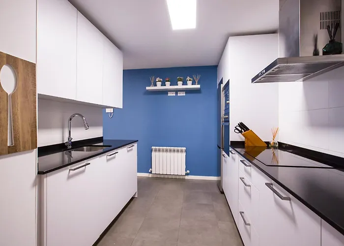 Telmo Nuevo & Parking En Bilbaozorroza *